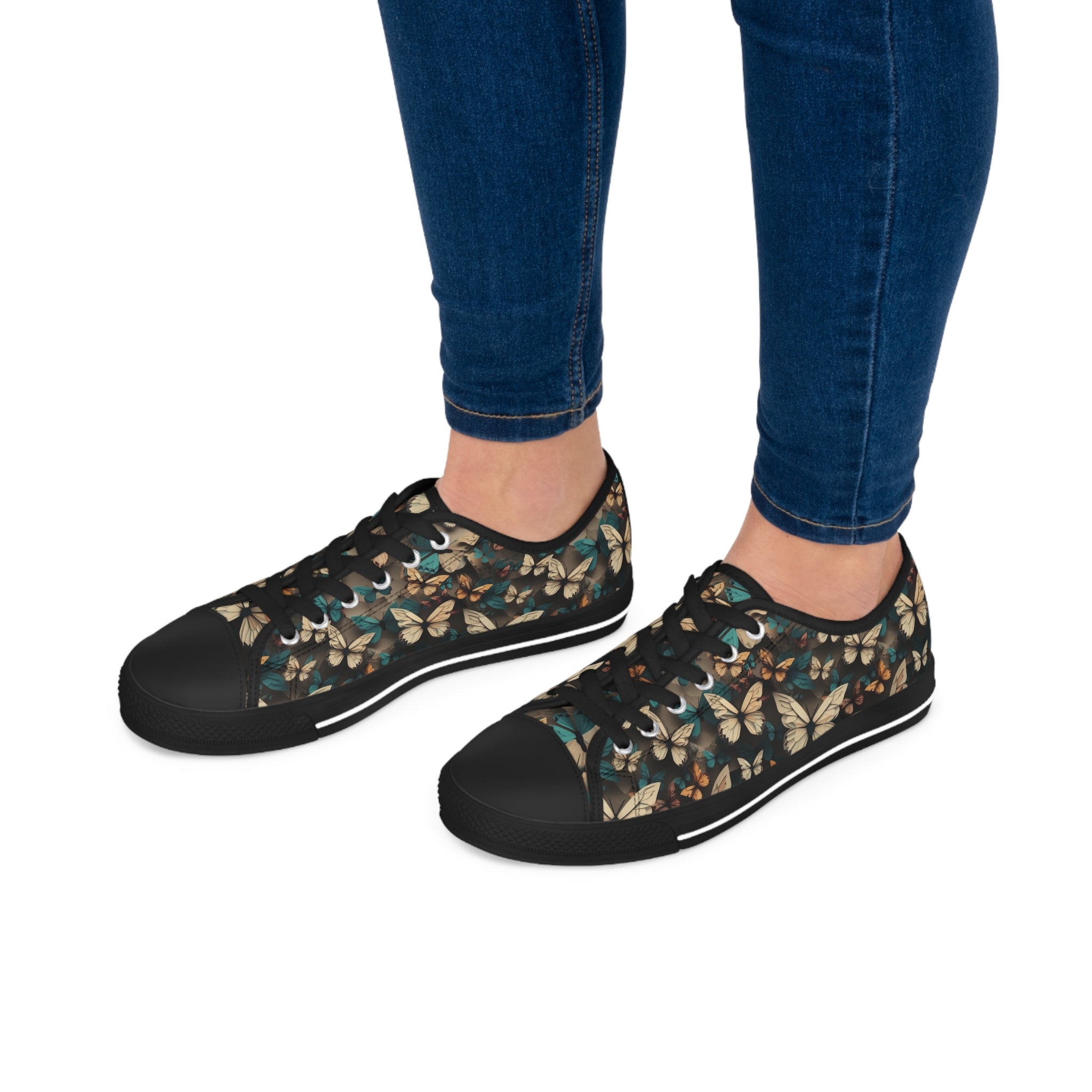 Women's Low Top Sneakers (AOP) - Seamless Butterfly Designs 01